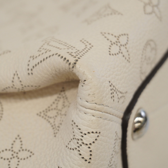 Louis Vuitton Mahina Babylon PM Handbag - Picture 6 of 11